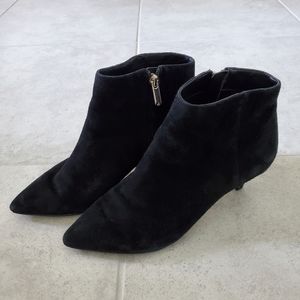 Sam Edelman black suede low heeled pointy ankle boots